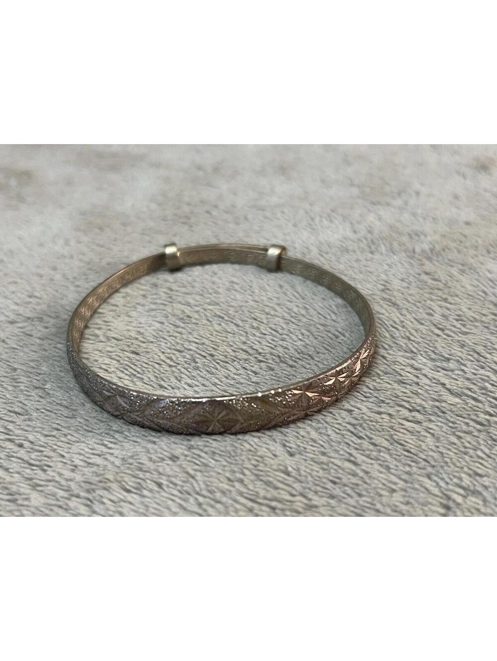 Sterling Silver Bright Cut Bangle Bracelet Adjustable 15.3g  7.5” Inch